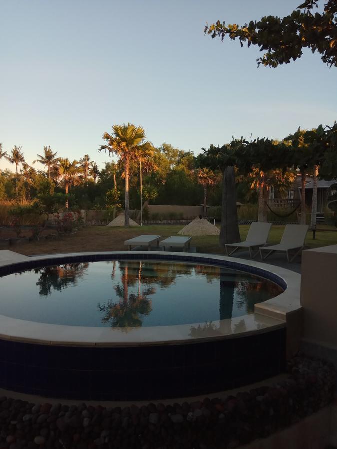 Hotel Bali Umah Tinjung Tulamben Exterior foto